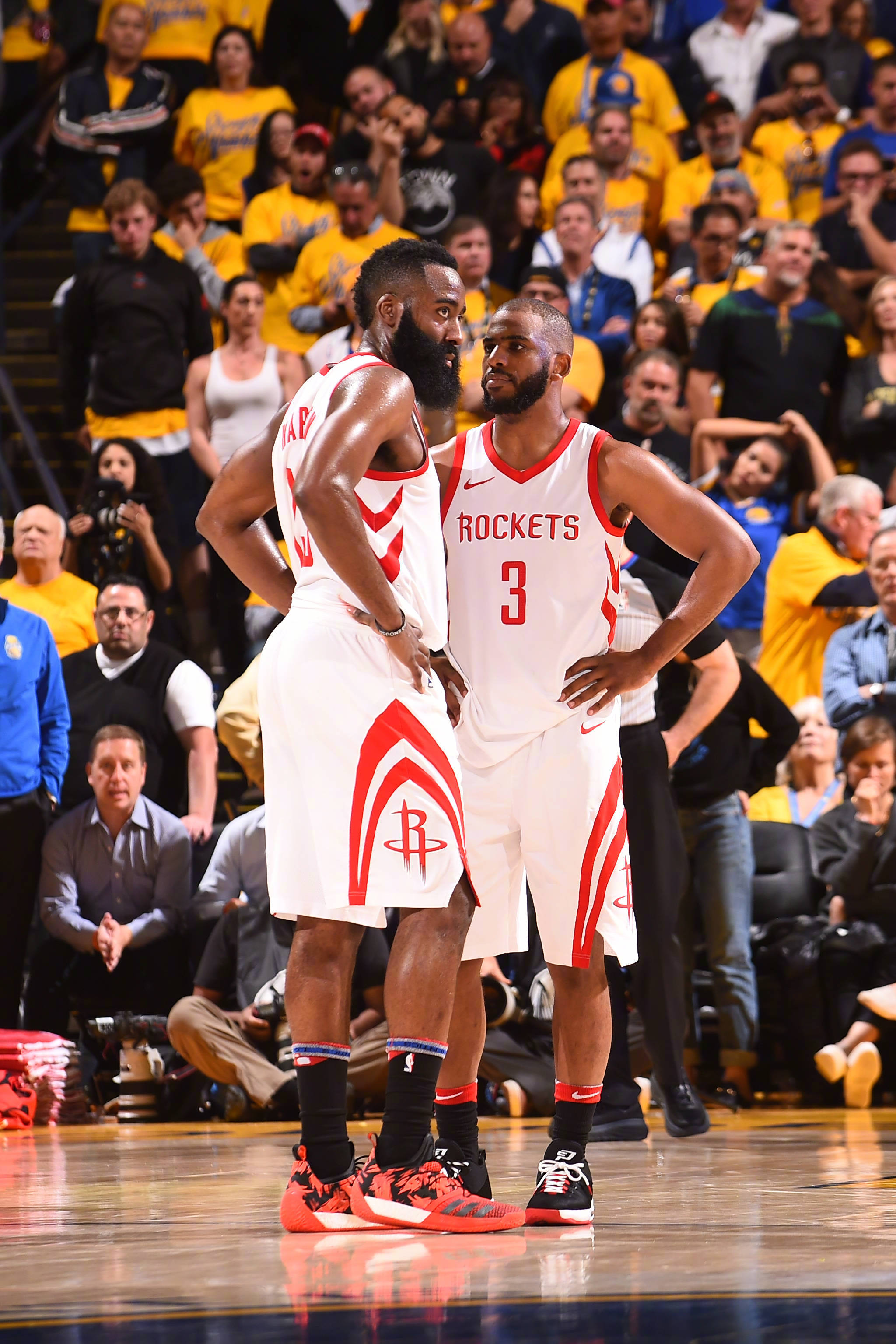 判断上保持 判断上保持